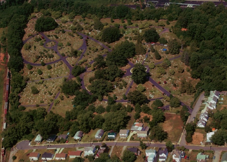 Oakwood Cemetery - Martinsville Virginia - Aerial Photo - Click to Return...